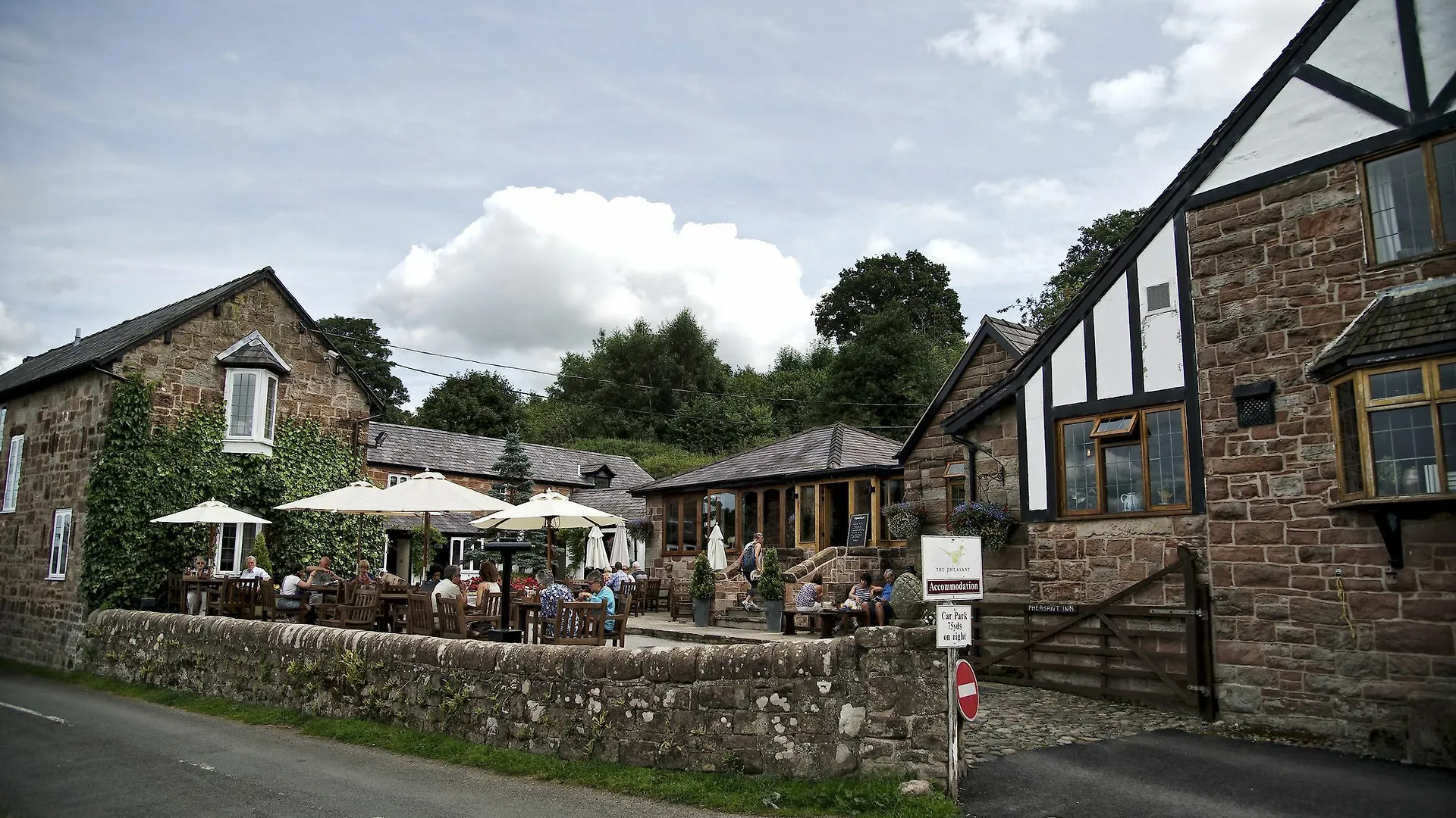 The Pheasant Inn Higher Burwardsley ゲストハウス